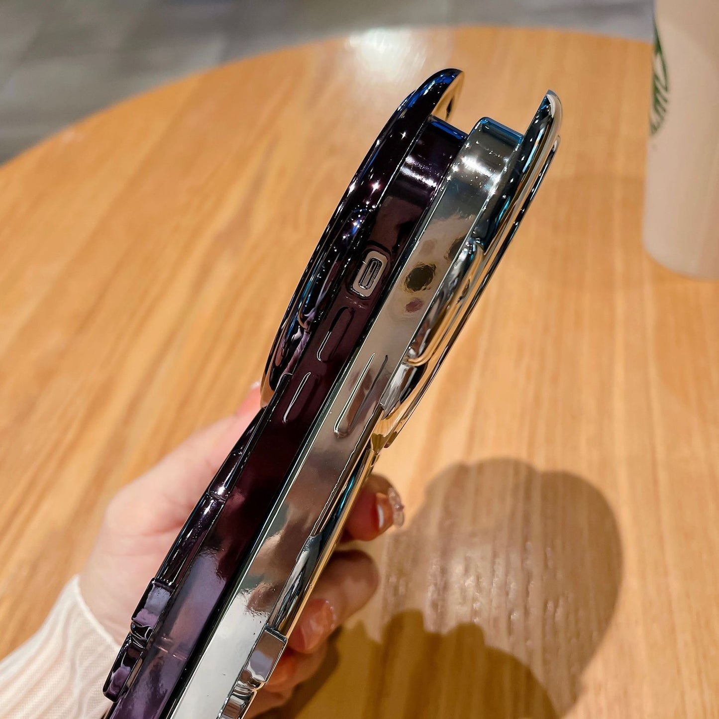 Electroplated TPU Astronaut Phone Case